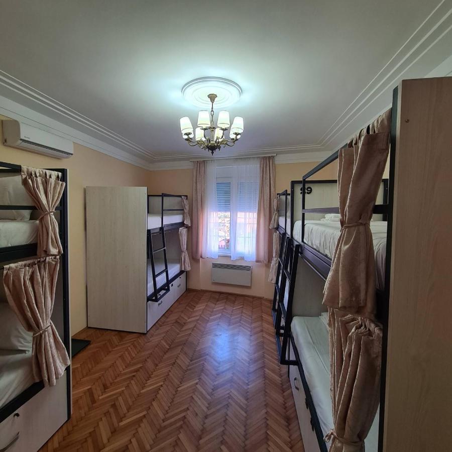 בלגרד Up Hostel מראה חיצוני תמונה